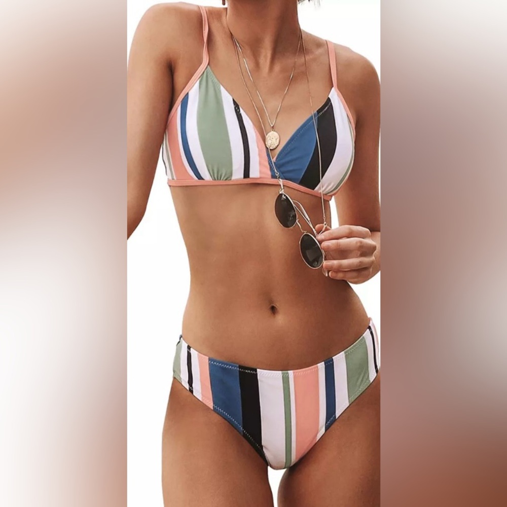 NWT Women’s Striped 2pc Bikini Swim Set